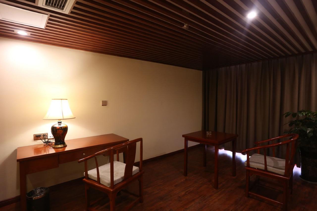 Mingshan Hotel Chengdu Exterior foto