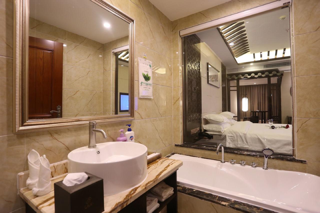 Mingshan Hotel Chengdu Exterior foto