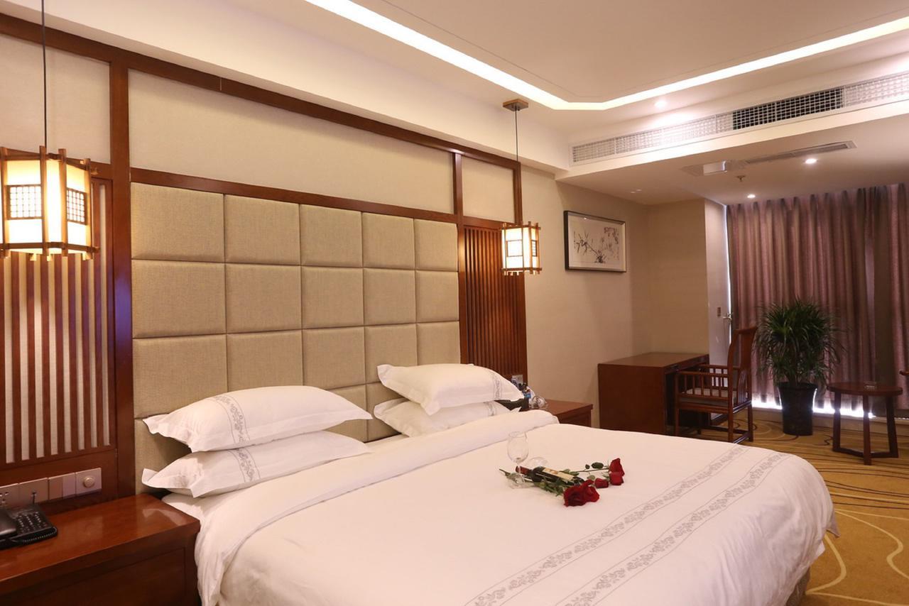 Mingshan Hotel Chengdu Exterior foto