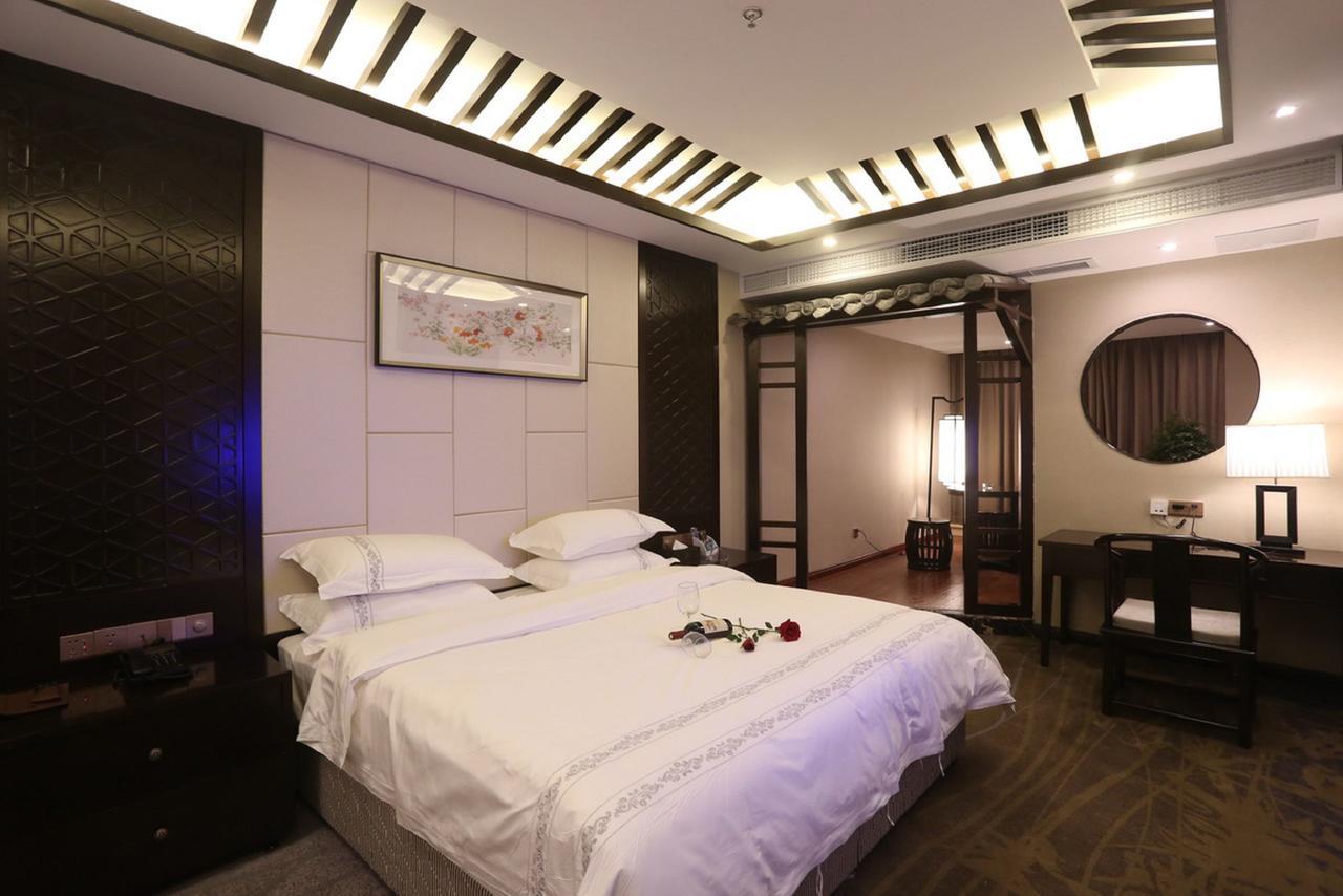 Mingshan Hotel Chengdu Exterior foto